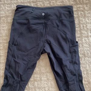 Lululemon black leggings size 6